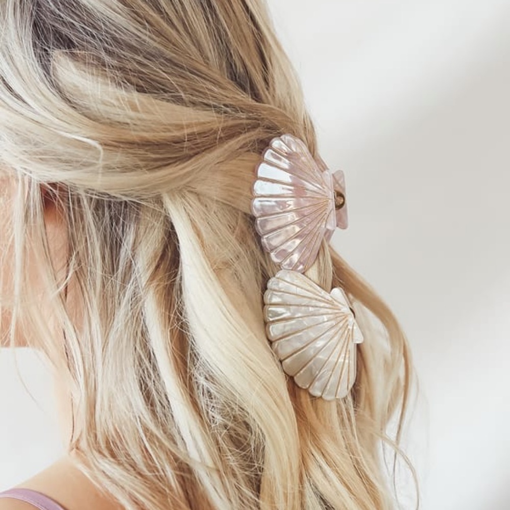 🚨FINAL SALE🚨 LULUS Ocean Oasis Pink and Ivory Marbled Shell Hair Clip Set - Picture 5 of 5